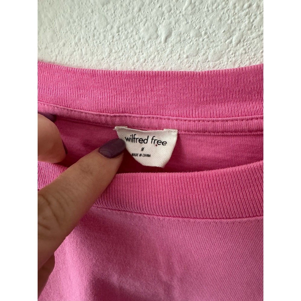 Wilfred Free Hot Pink Cropped Tshirt- women’s size M - Picture 2 of 5